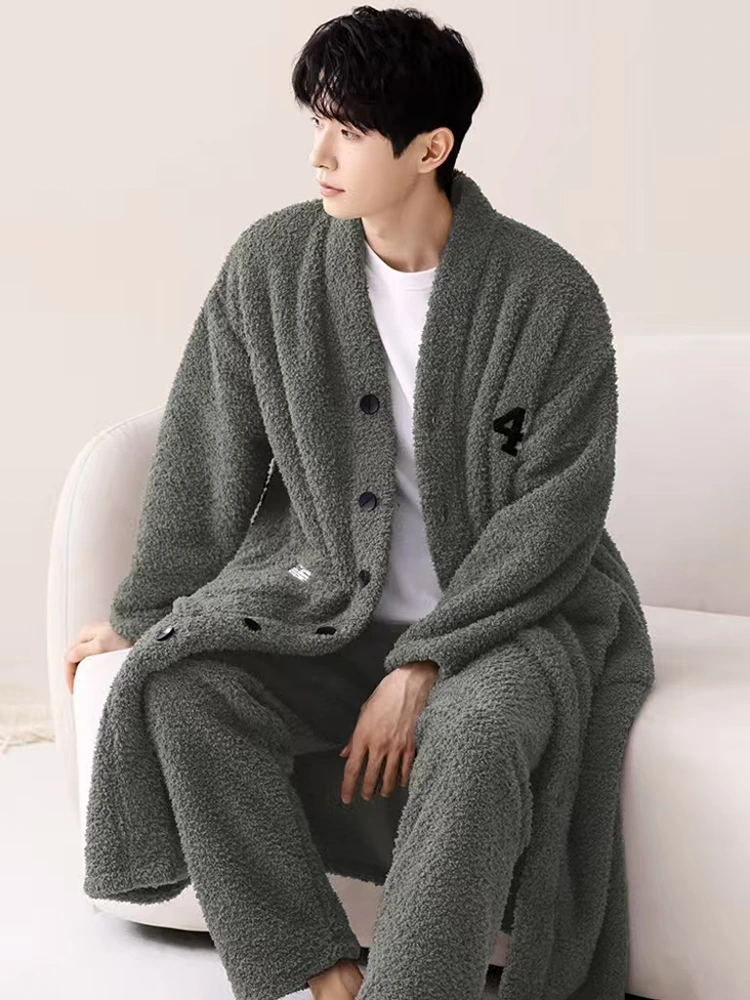 ¿Por qué el camisón para hombres se está convirtiendo en la mejor opción en cuanto a comodidad y ropa de dormir moderna?